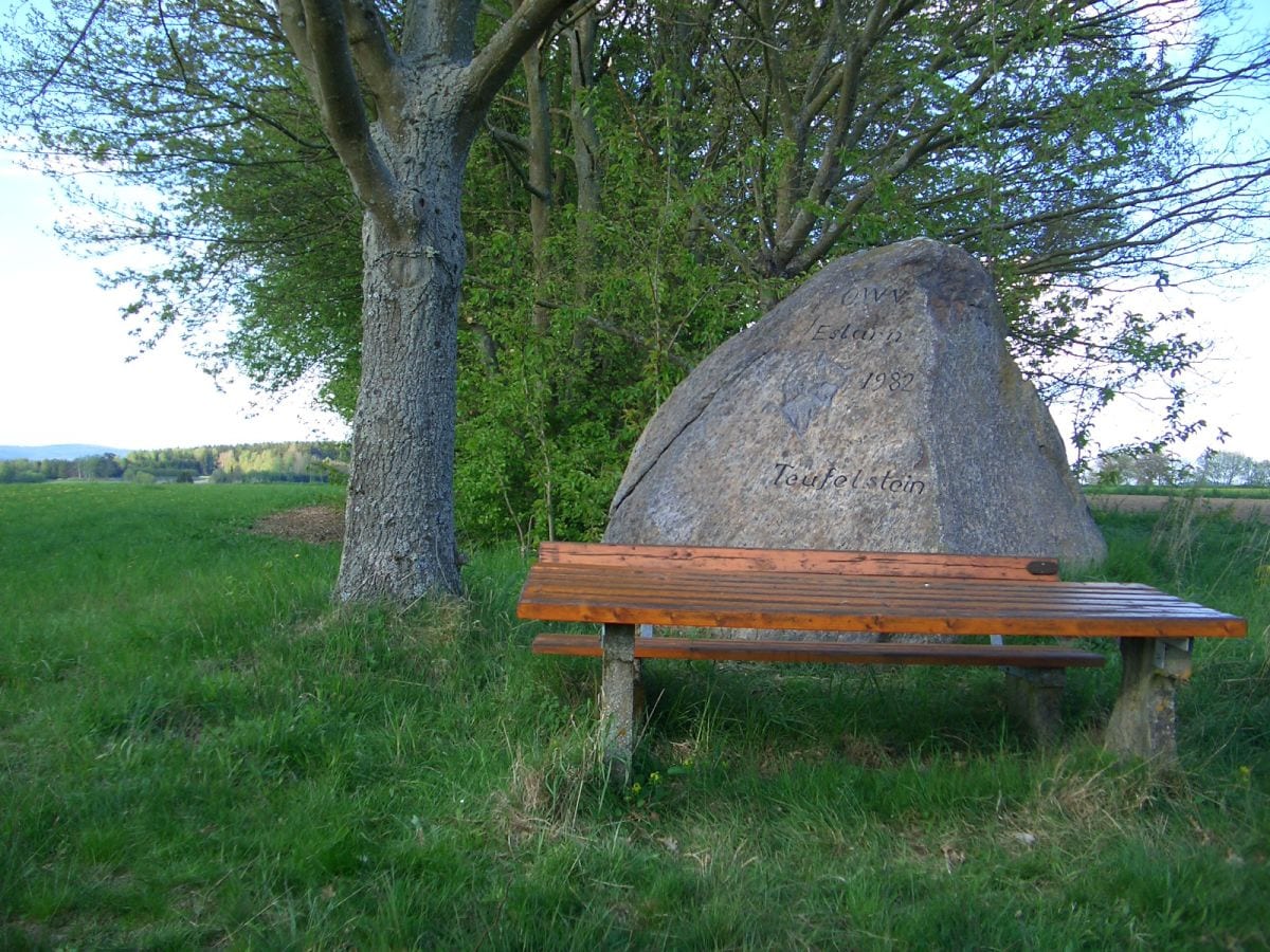 Ruhebank beim Teufelstein