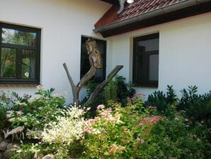 Apartment Geräumige Wohnung in Dargun mit Pool - Warrenzin - image1