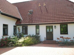 Apartment Wohnung in Dargun mit Garten - Warrenzin - image1