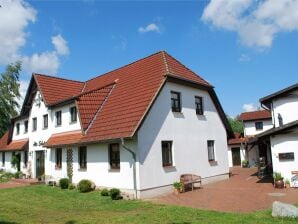 Apartment Wohnung in Dargun mit Schwimmbad - Warrenzin - image1