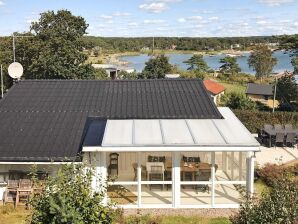 6 Personen Ferienhaus in Åskloster-By Traum - Bua - image1