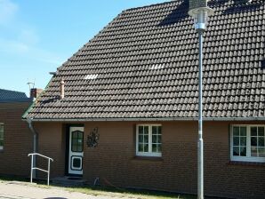 Appartement Lichte, ruime vakantiewoning dicht bij het strand - Boltenhagen - image1