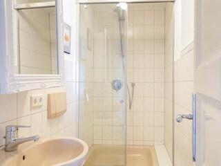 Apartment Tating Ausstattung 24