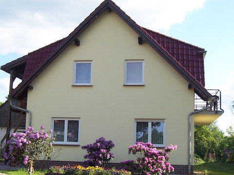 Ferienwohnung Nr. 5 im Ferienhaus "Am Gurkenradweg"