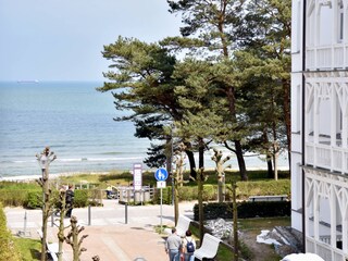 seitlicher Ausblick vom Balkon