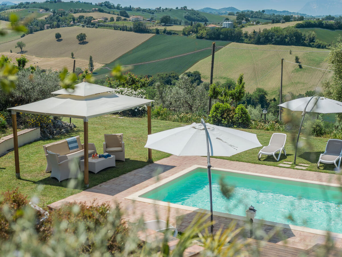 Villa Greta - Pool (12x4) mit Panorama-Blick