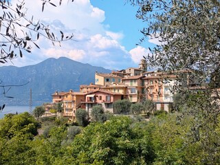 Perfect for hiking to villages embedded in olive groves
