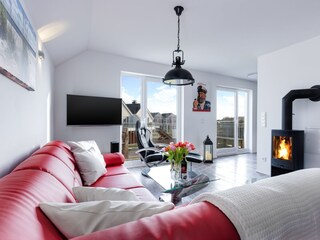 Wohn-Esszimmer holzbefeuerter Kamin,