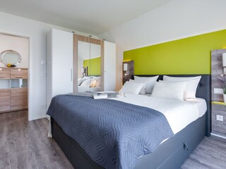 Schlafzimmer 2 angrenzend an das Masterbedroom