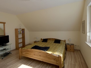 Schlafzimmer 1 (OG)