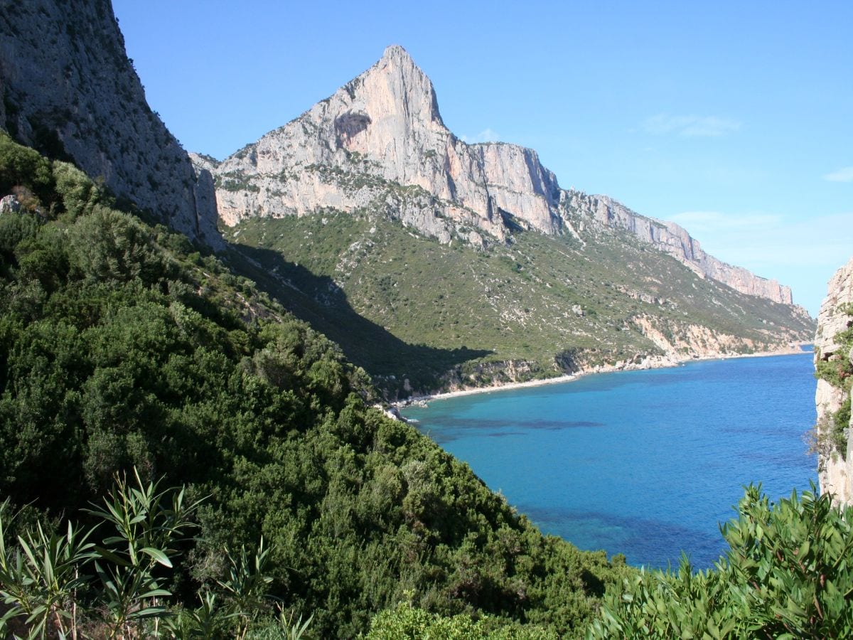 Pedra Longa / Punta Giradili