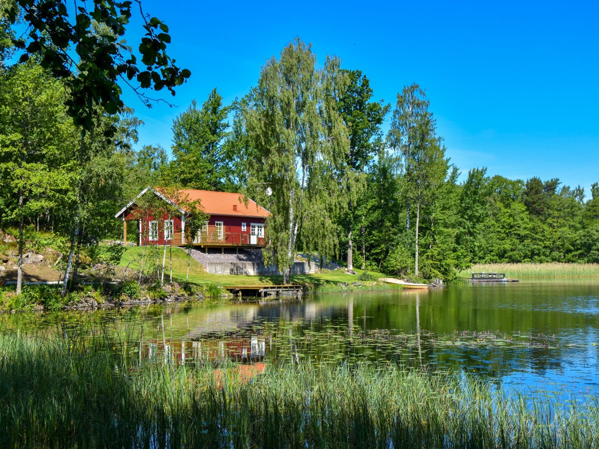 Ferienhaus Viken direkt am See mit Boot, Schweden, Småland ...