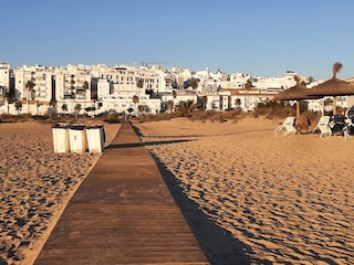 Playa los Bateles in Conil de la Frontera