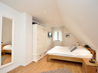 Schlafzimmer OG 1