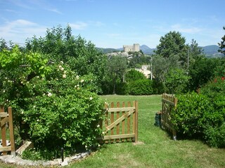 Unser Garten. Auch außerhalb des Tores !