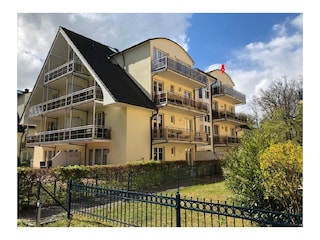 Wohnung im 3. OG siehe Pfeil