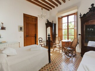 Cottage Lloseta Features 22