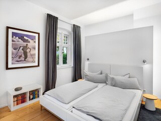 Das Schlafzimmer mit Erker