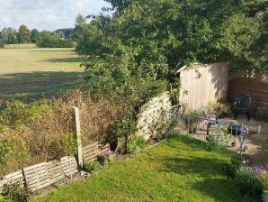 Cozy Bungalow in Nakenstorf with Garden - Neukloster - image1