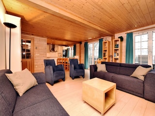 Chalet Somme-Leuze Features 9