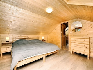 Chalet Somme-Leuze Features 13