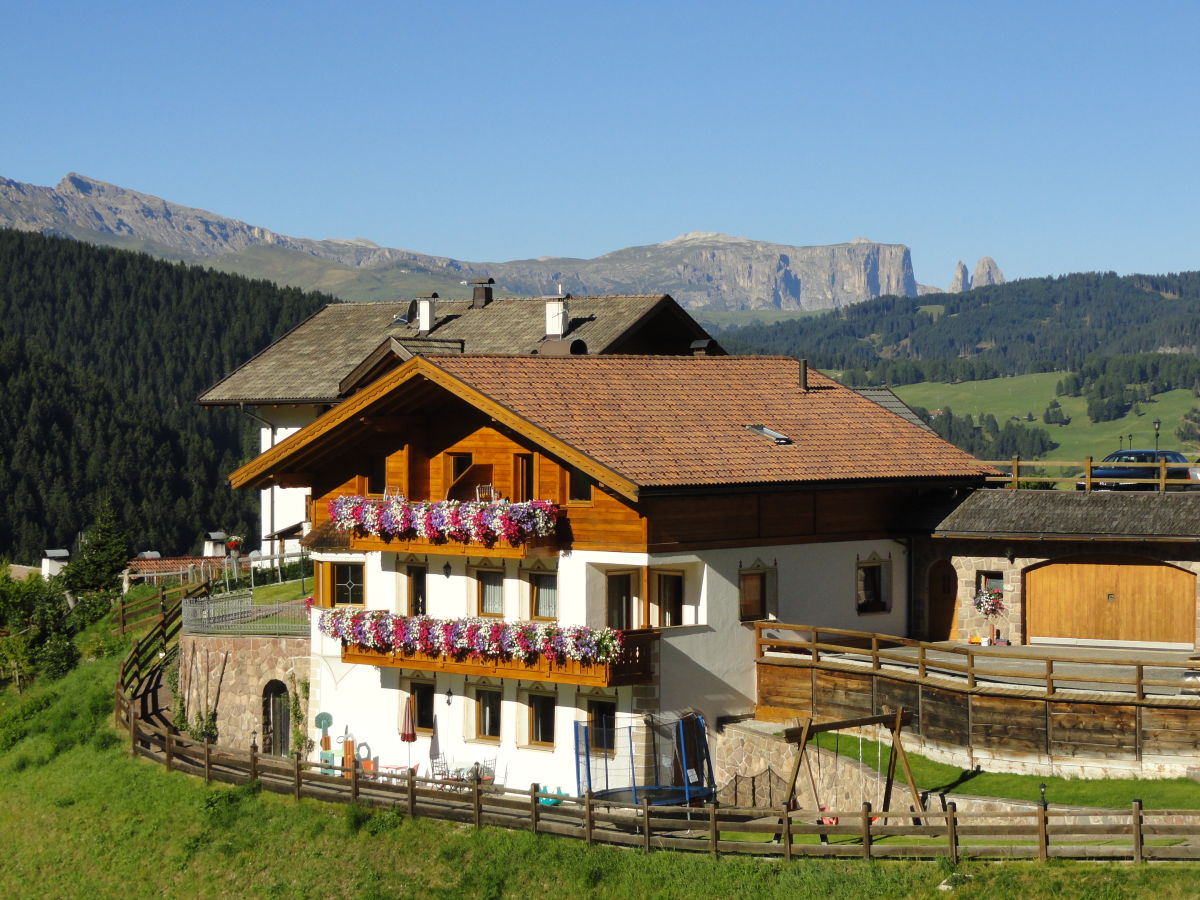 Appartement Wolkenstein in Gröden Buitenaudio-opname 1