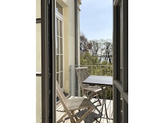Balkon - vom Schlafzimmer und Wohnbereich begehbar