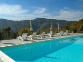 18m x5m Swimmingpool mit Blick auf die Berge