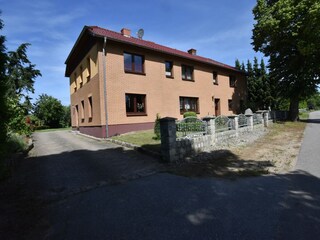 Apartment Bastorf Außenaufnahme 8