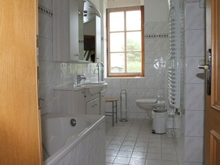 Cottage Jamel Features 16