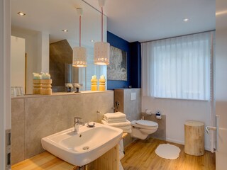 Bad mit Walk-In Dusche