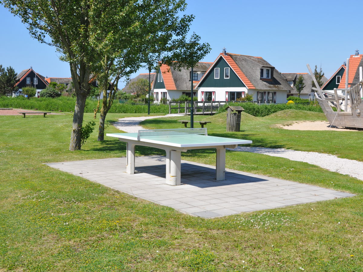 Spielplatzinsel im Park