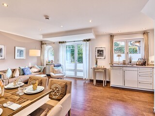 Wohn-/Esszimmer - Rückansicht