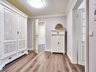 Flurbereich vor Schlafzimmer 1