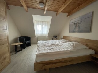 Mit Jalousie zum Verdunkeln