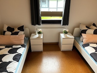 2. Schlafzimmer