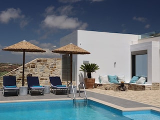 Pool-Terrasse