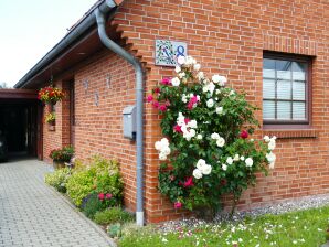 Gemütliches Apartment in Rövershagen mit Garten - Rövershagen - image1