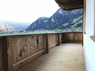 Farmhouse Hippach Outdoor Recording 1