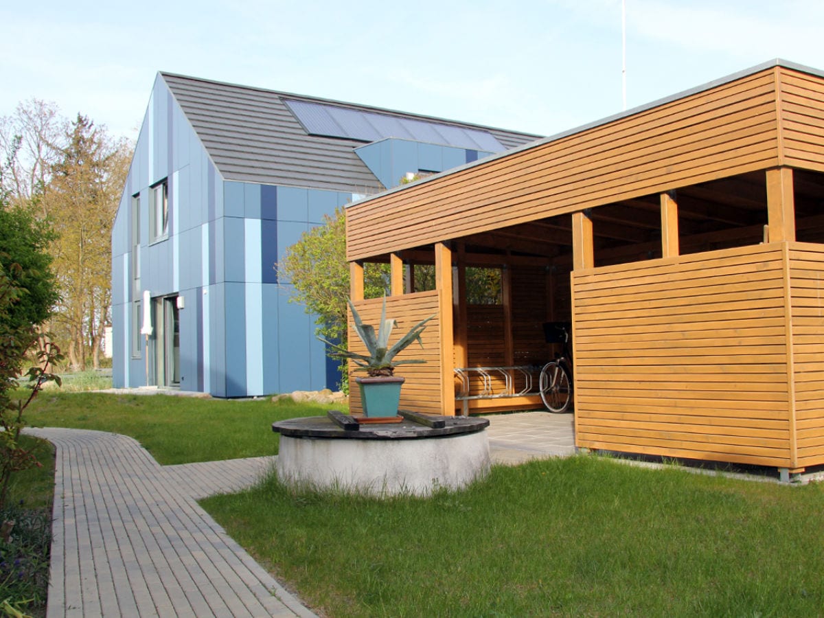 Ferienwohnung Haus Am Deich Hafen 1 Eg 50m Prerow Firma Haus Am Deich Herr Johannes Hass