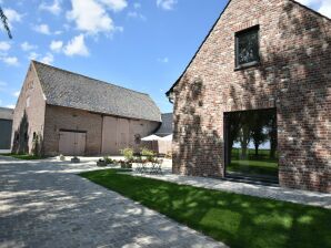 Landhaus Großzügiges Ferienhaus mit Teich in Poperinge - Poperinge - image1