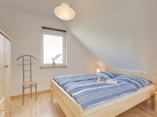 Schlafzimmer Wohnung 2 Oben