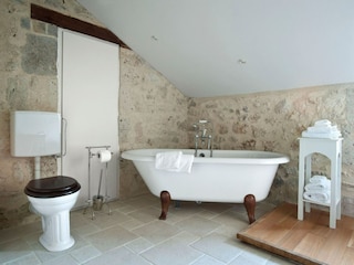 Schloss Bourg-de-Visa Ausstattung 25