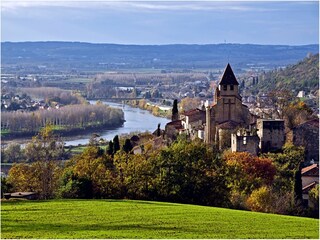 Castillo Bourg-de-Visa Entorno 31