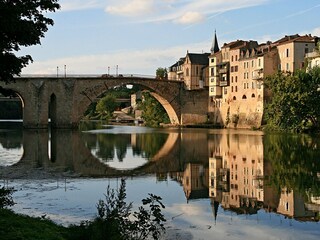 Castillo Bourg-de-Visa Entorno 36