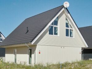 Holiday house 6 person holiday home in Wendtorf - Probstei - image1