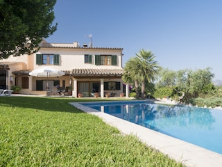 Villa with private pool in Pollença
