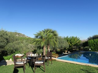 garden with private pool