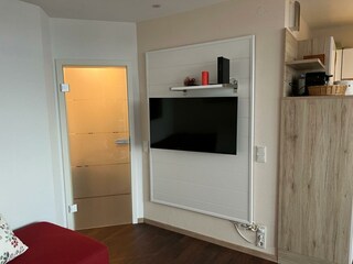 TV und tragbarer Bose-Lautsprecher