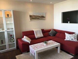 Wohnzimmer mit Ecksofa